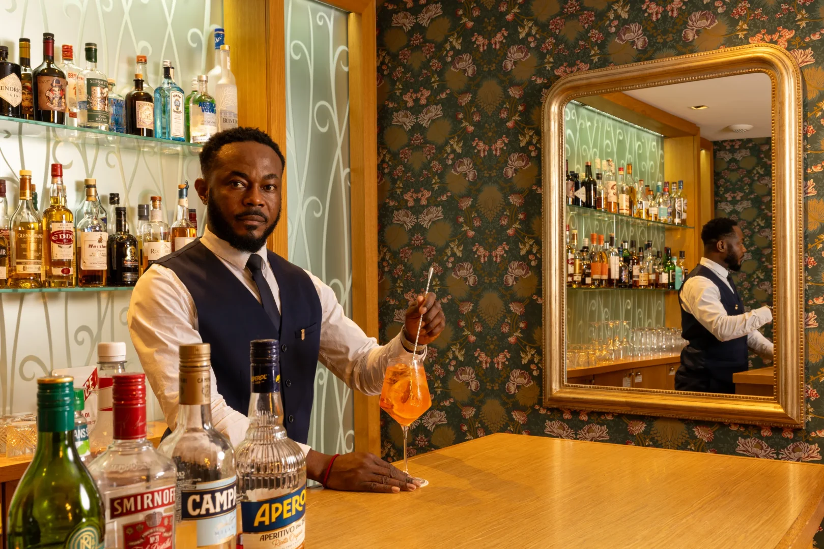 Bar 4 hd