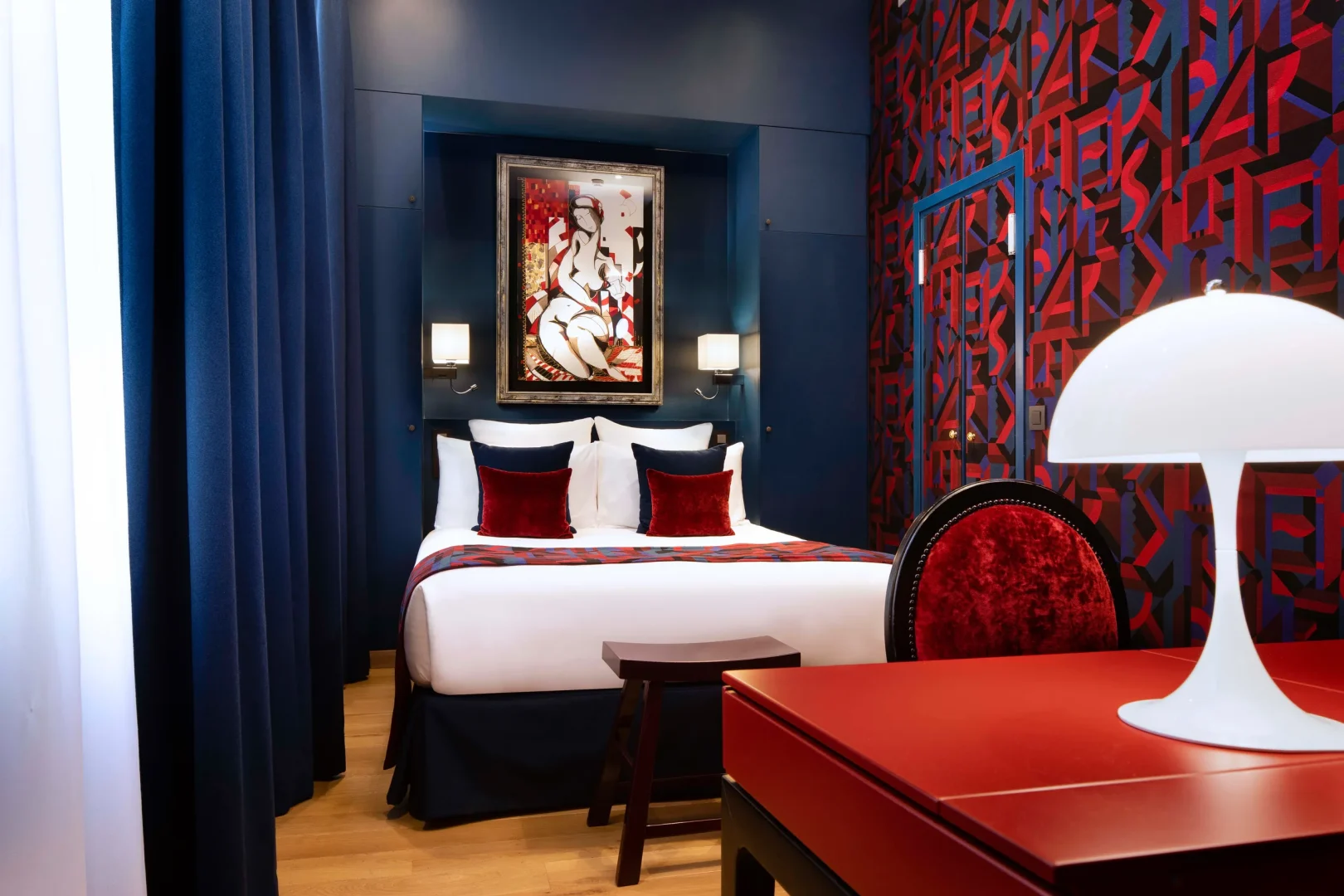 Hotel du pas de calais classic double room 111