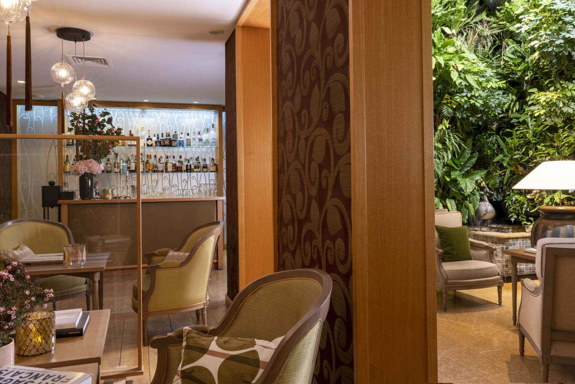 Hotel pas de calais bar 3