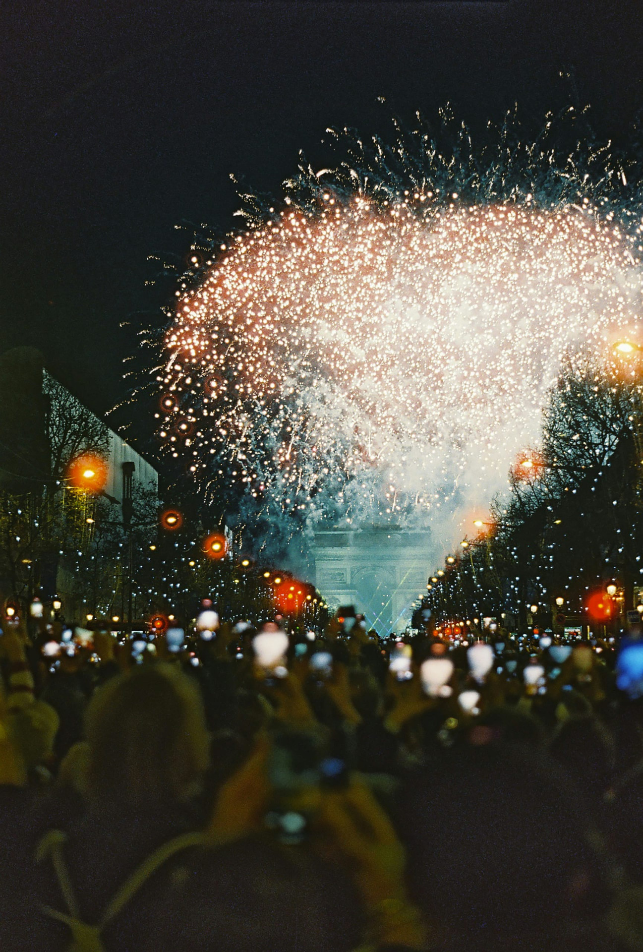 Feu d’artifice au-dessus de l’Arc de Triomphe